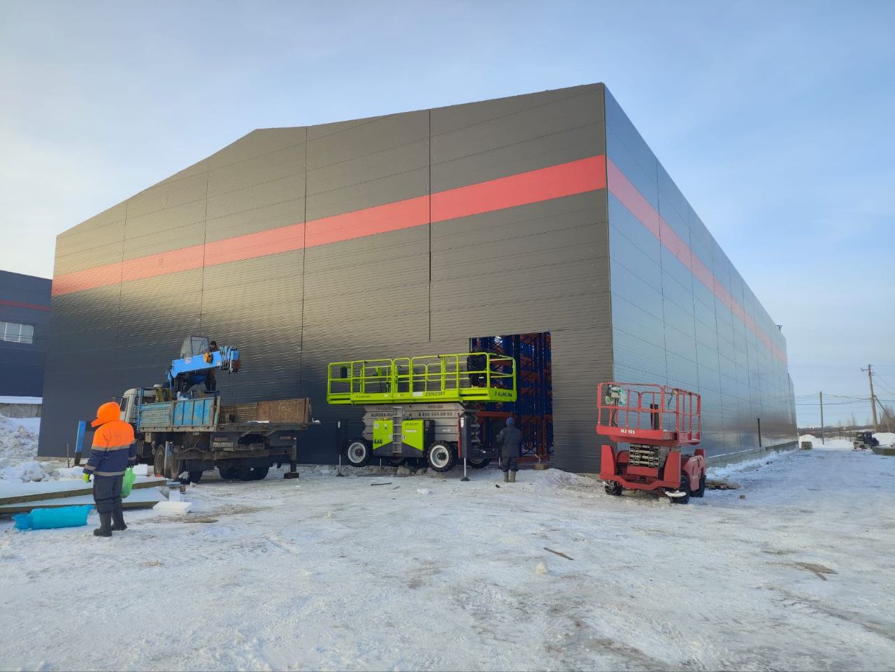 Самонесущие стеллажи от &laquo;Bazis&raquo;